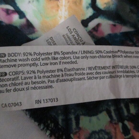 Bally capri leggings pull on stretchy, side pockets black & colorful size 2x - Picture 3 of 9